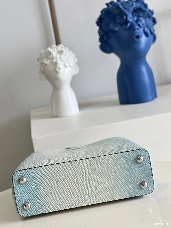 VUITTON BB LOUIS CAPUCINES 0410